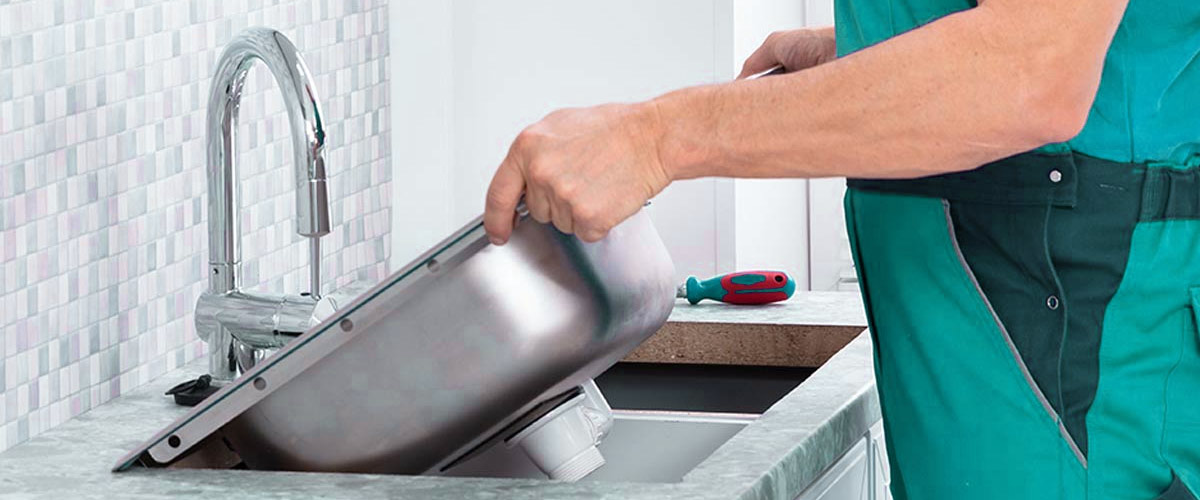 sink repair in costa mesa