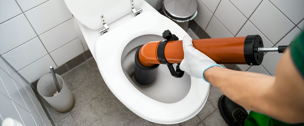 How To Unblock A Badly Blocked Toilet